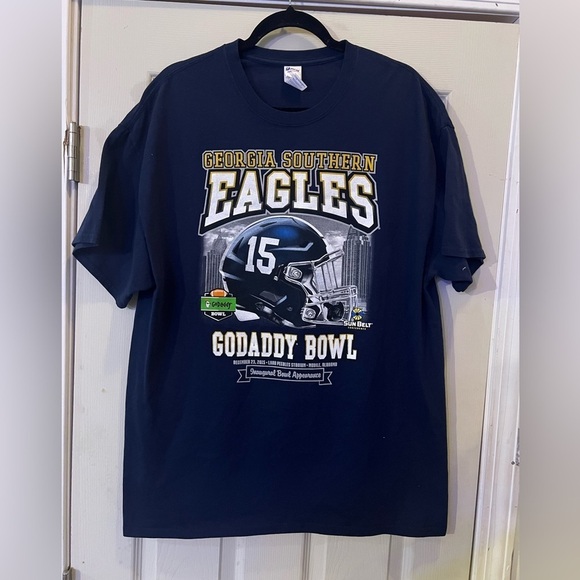 Gildan Other - Georgia Southern Eagles 2015 Inaugural Bowl Appearance T-Shirt